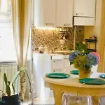 Casa Vittorio Апартаменты *